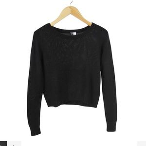 H&M Divided black crop sweater